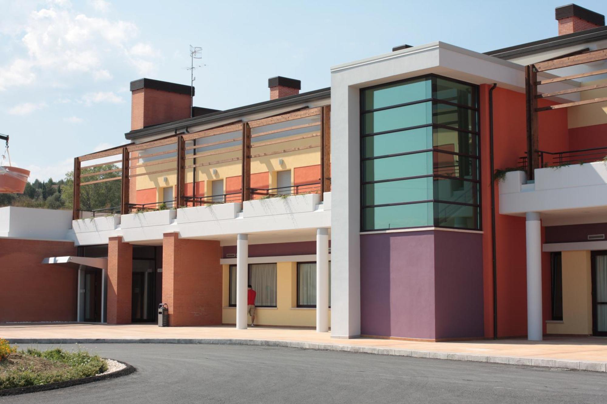 Domus Hotel Bagnoli Del Trigno Esterno foto