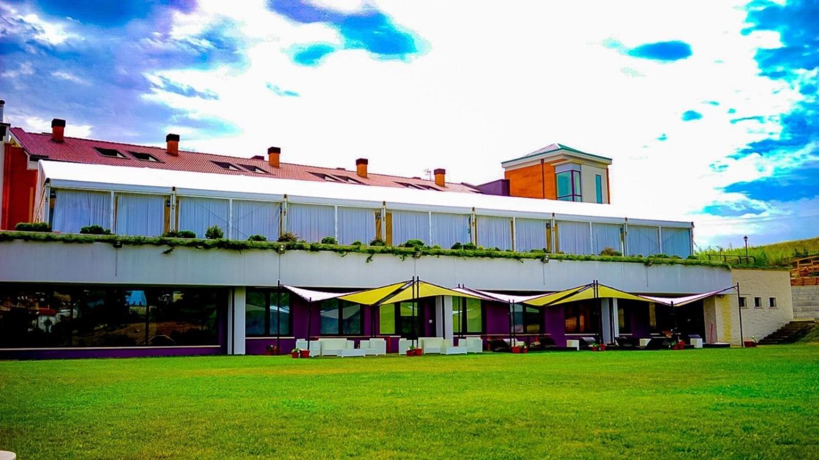 Domus Hotel Bagnoli Del Trigno Esterno foto