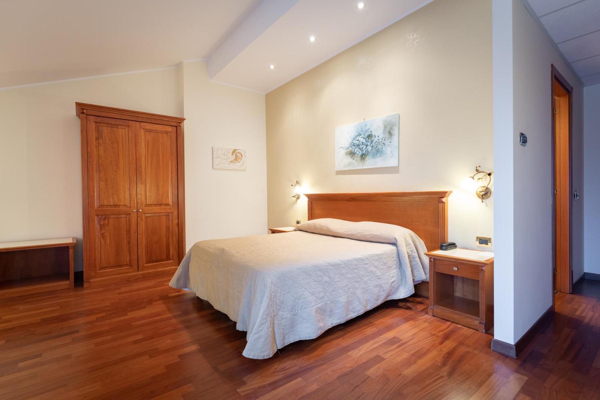 Domus Hotel Bagnoli Del Trigno Esterno foto