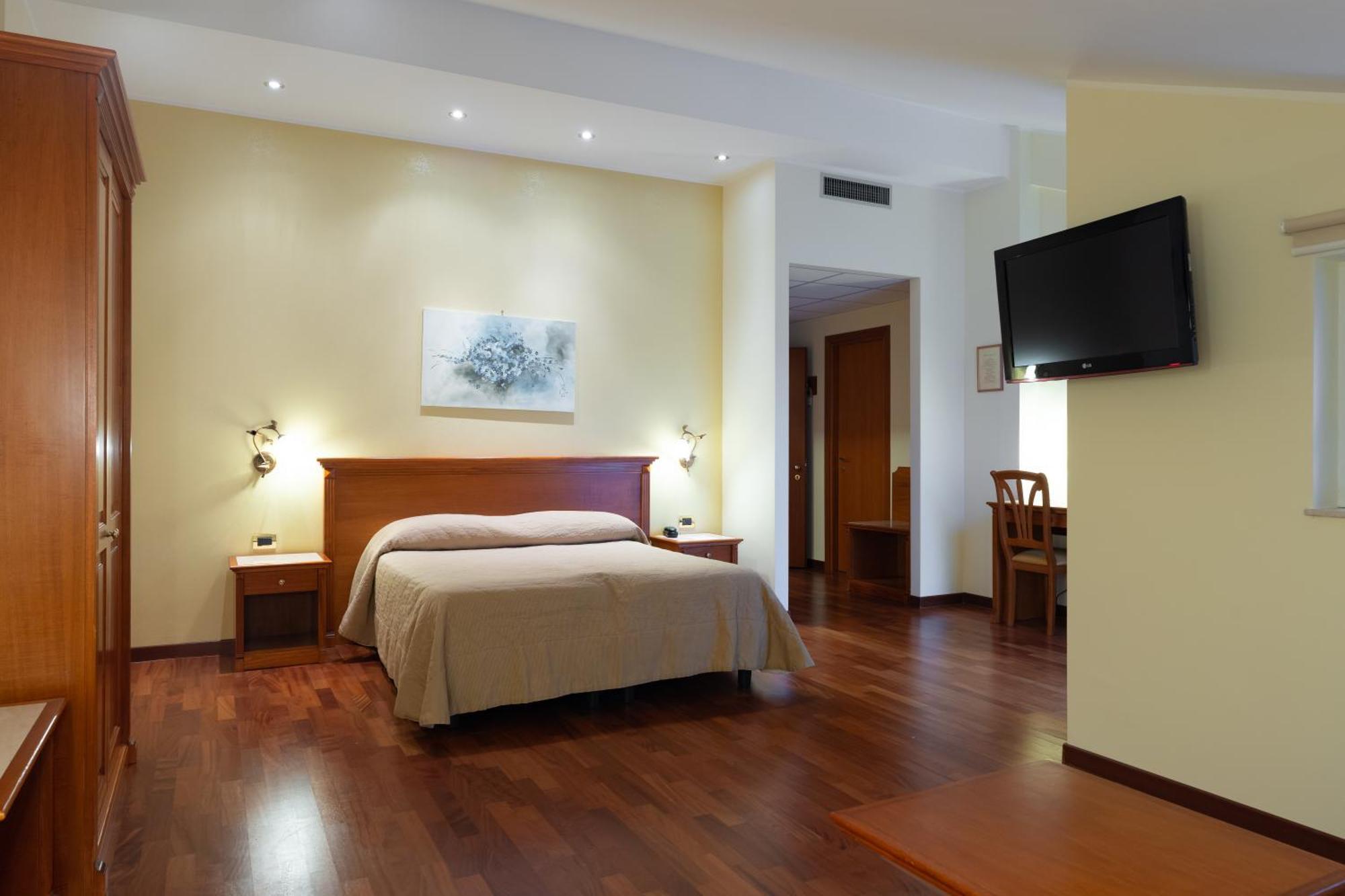Domus Hotel Bagnoli Del Trigno Esterno foto