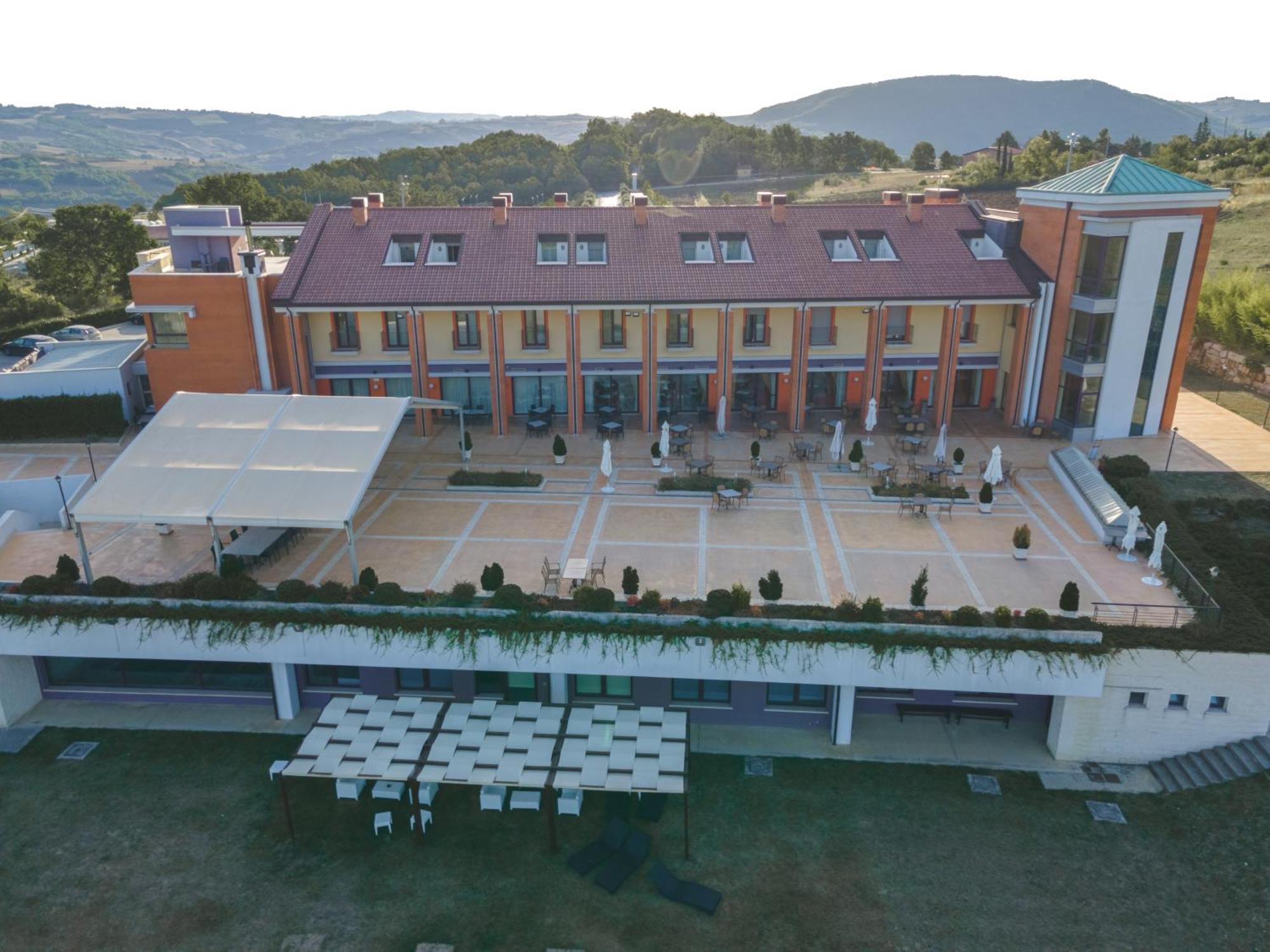 Domus Hotel Bagnoli Del Trigno Esterno foto